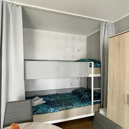 Apartament Work & In Neuss