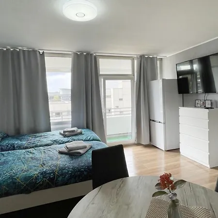 Work & In Neuss * Дюссельдорф